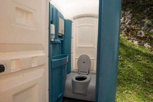 Best Temporary restroom rental  in Summerset, SD
