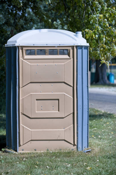 Affordable portable toilet rental in Summerset, SD